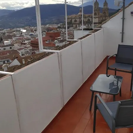 Duplex San Lorenzo 2 Parking Gratuitos Y Piscina Jaén Exterior photo