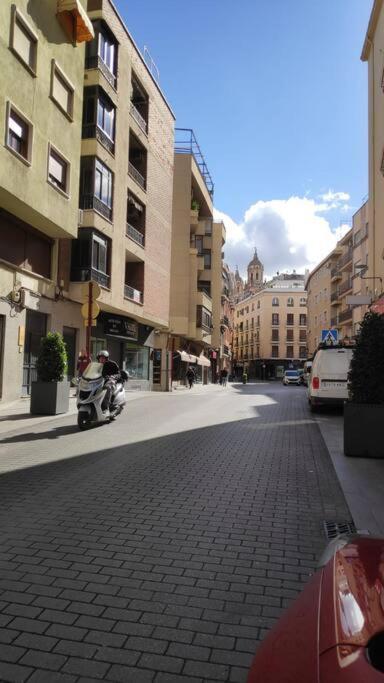 Apartment Duplex San Lorenzo 2 Parking Gratuitos Y Piscina Jaen